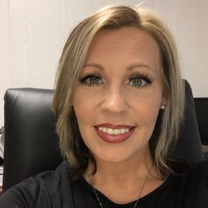 Meet your Posher, Kimberly